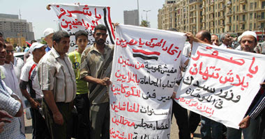 العشرات طالبوا بالتمسك بالمطالب الرئيسية للثورة خلال مظاهرات التحرير
