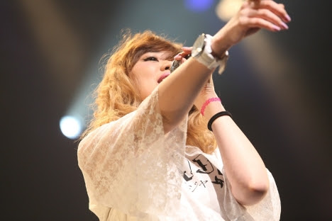 テラスハウス Op曲で話題の歌姫maco 23歳の誕生日ライブを写真と一緒にレポ Mv公開中 ナビコン ニュース