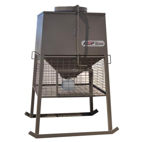 Boss Buck 600 Lb Feeder - Fighting Over a Boss Buck Feeder - YouTube - Boss buck steel feeder foot pad standard.