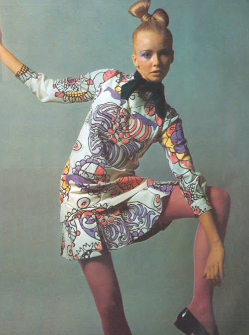 Ungaro ensemble photographed by Guy Bourdin, 1969.