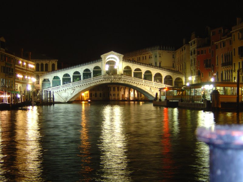 Resultado de imagen de puente de rialto en venecia