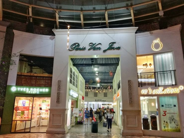 Bandung Weekend: Food and Shopping  Point and Shoot 