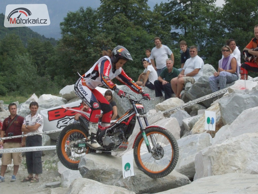 Holky a motorky: Kočky v trialu | Motorkáři.cz