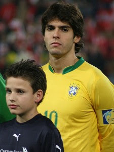 Ante la convocatoria para los próximos partidos amistosos de Brasil, Kaká admitió que se sintió como si fuera la primera vez.