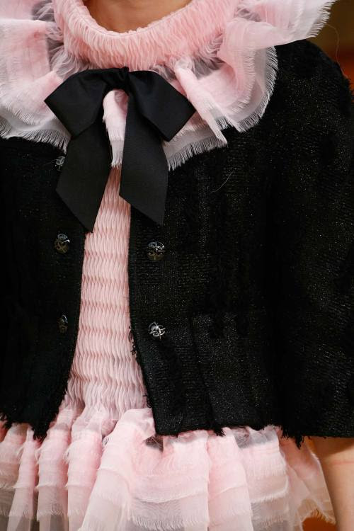 skaodi:Chanel Fall/Winter 2015.Paris Fashion Week.