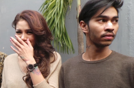 Awal Mula Perkelahian Nikita Mirzani Versi Onadio Awal Mula Perkelahian Nikita Mirzani Versi Onadio