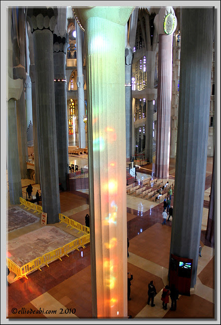 1 interior Sagrada Familia