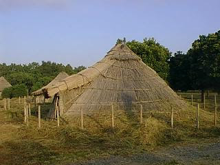竪穴式住居 縄文と古代文明を探求しよう