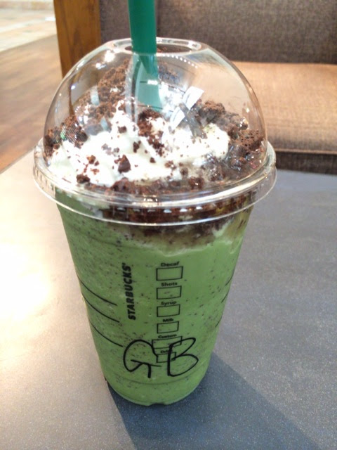 チョコレートブラウニー抹茶クリームフラペチーノ 蜂蜜がけ 毎日スターバックス 大好きスターバックス