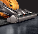 Brush bar moving from carpet to wooden floor