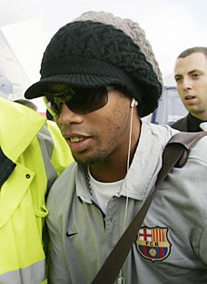 ronaldinho paris