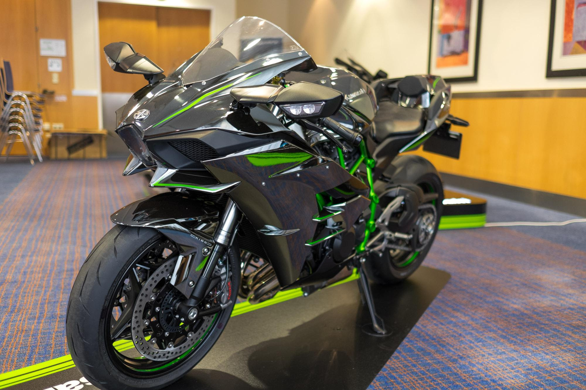 2015 kawasaki ninja h2 and h2r