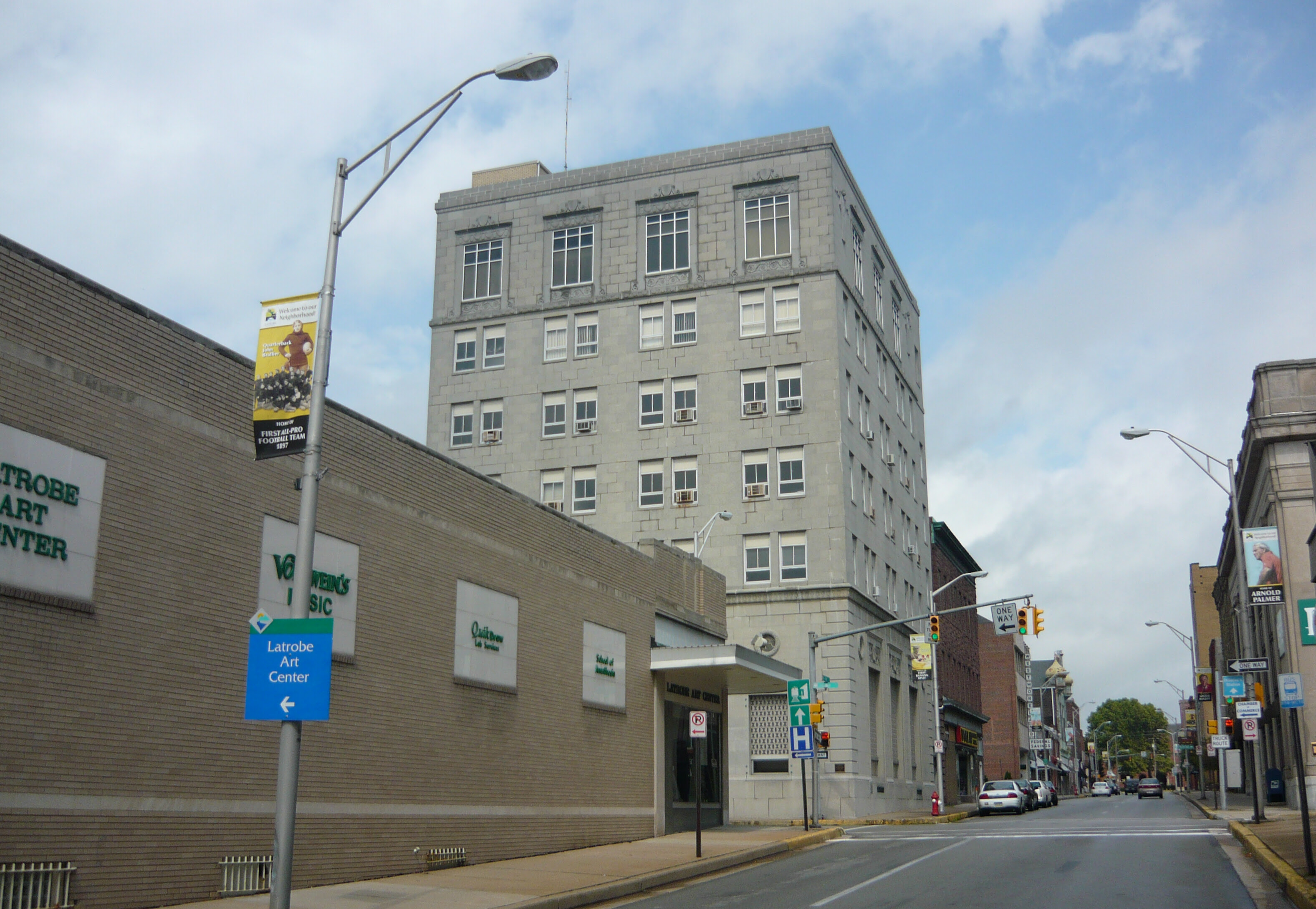 Citizens National Bank Latrobe Pennsylvania.jpg - Wikipedia, the free ...