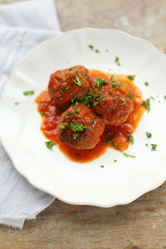 ballekens in tomattesaus