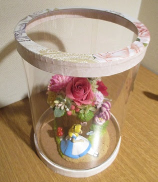１００均商品を使ったプリザーブドフラワーの手作りケース めぐらいふ