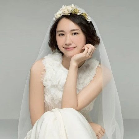 お呼ばれコーデの参考にしたい 芸能人 著名人 セレブのパーティードレススタイル 1 お呼ばれスタイル情報サイト Oyobare Jp