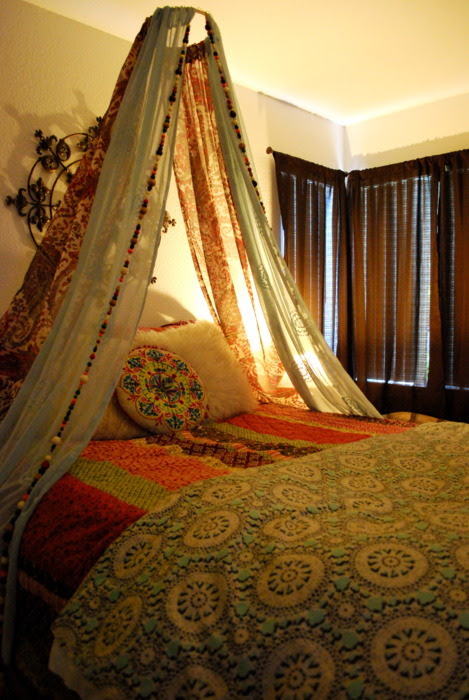 The Goods - The Goods DIY: bed canopy
