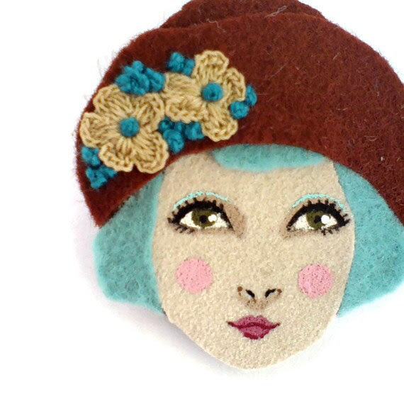 Felt brooch - Louise, Girl in a cloche hat, auburn, light blue, Autumn, woman face