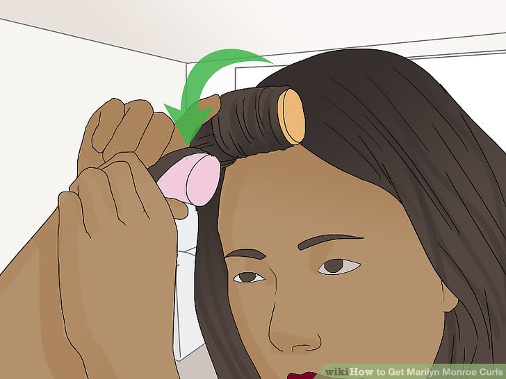Get Marilyn Monroe Curls Step 6.jpg