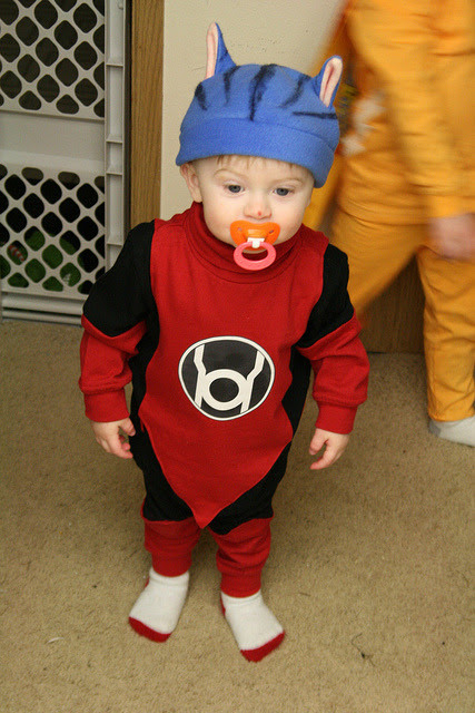 Adorable Dex-Starr cosplay