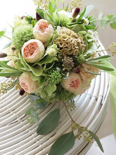 ウエディングブーケのお花 オランダの花やさん