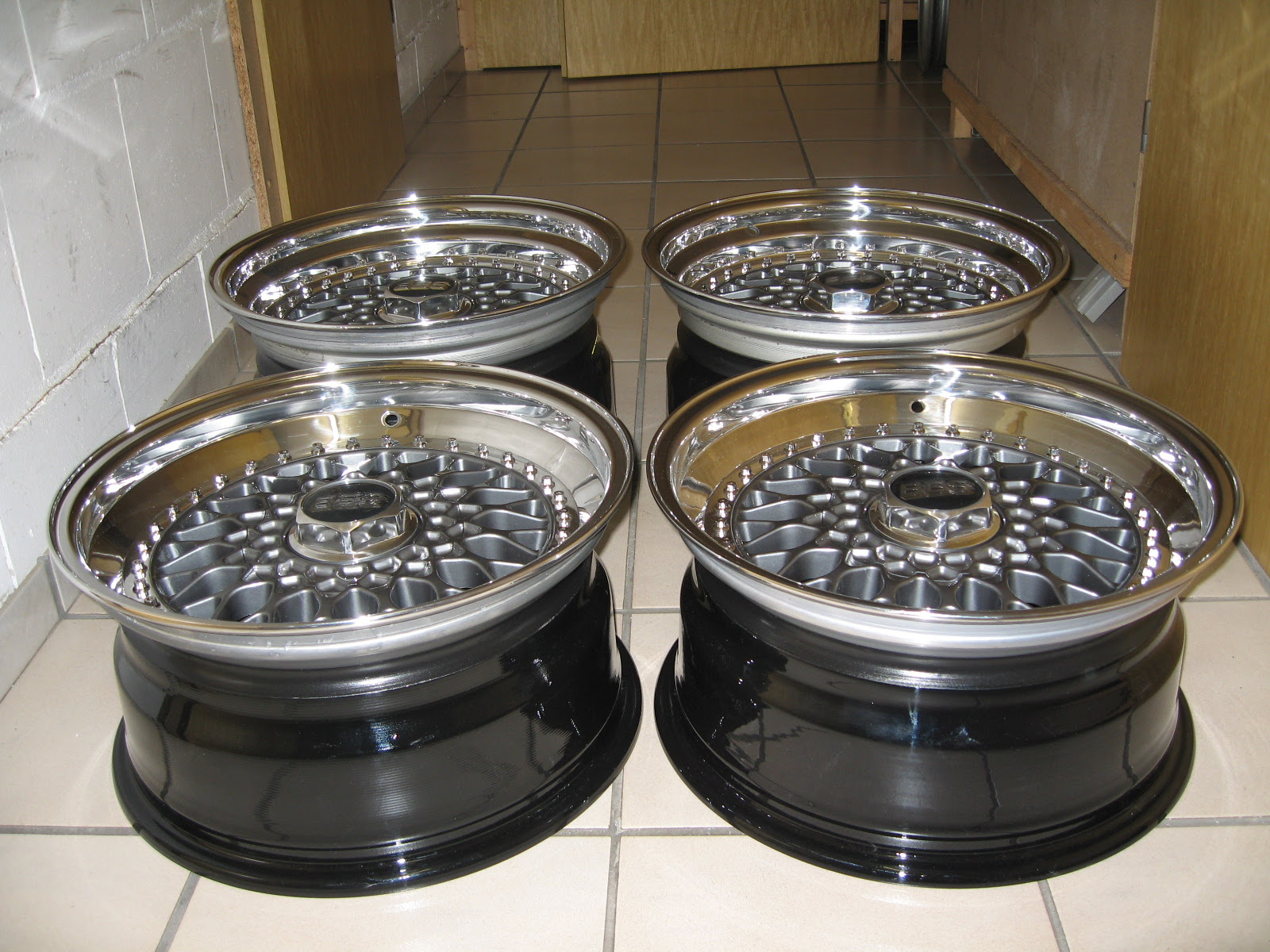 and a set BBS style 5 in 8x17