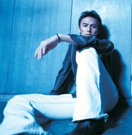 スマホ 壁紙君 稲葉 浩志