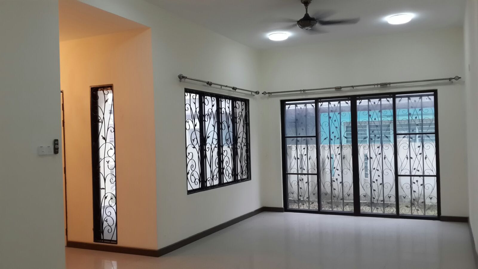 Rumah 2.5sty Semi-D Untuk Dijual, Taman Puncak Saujana 