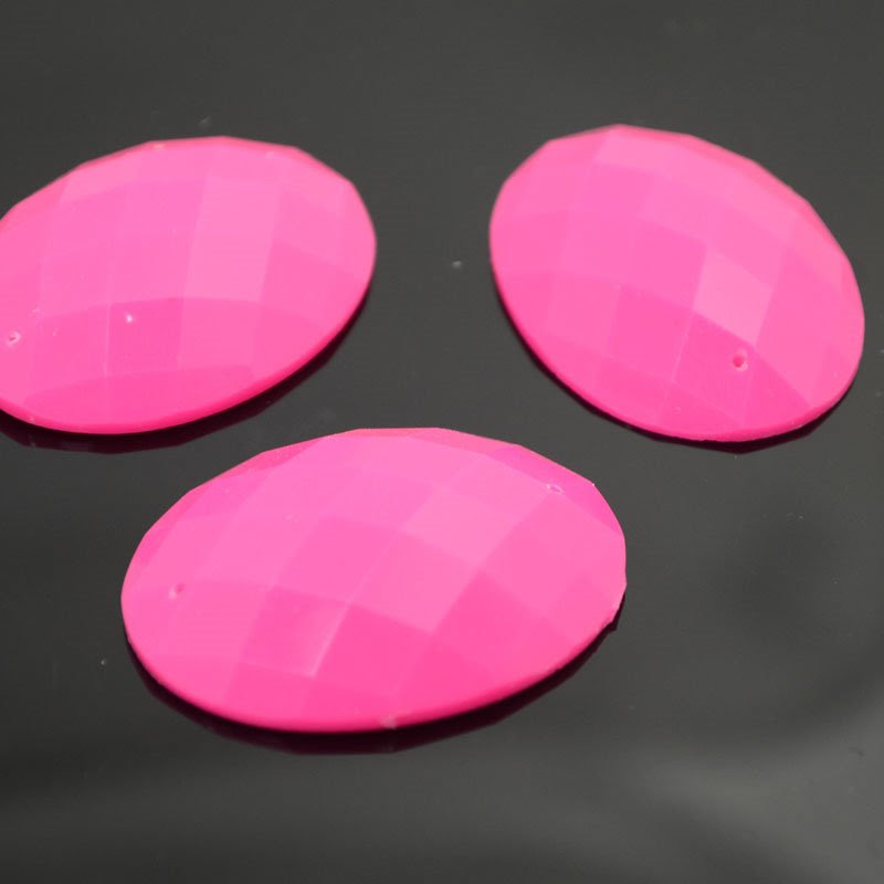 10608896-03 Resin - Fashion Cabochon - 30 x 40 mm Faceted Oval - Neon Pink
