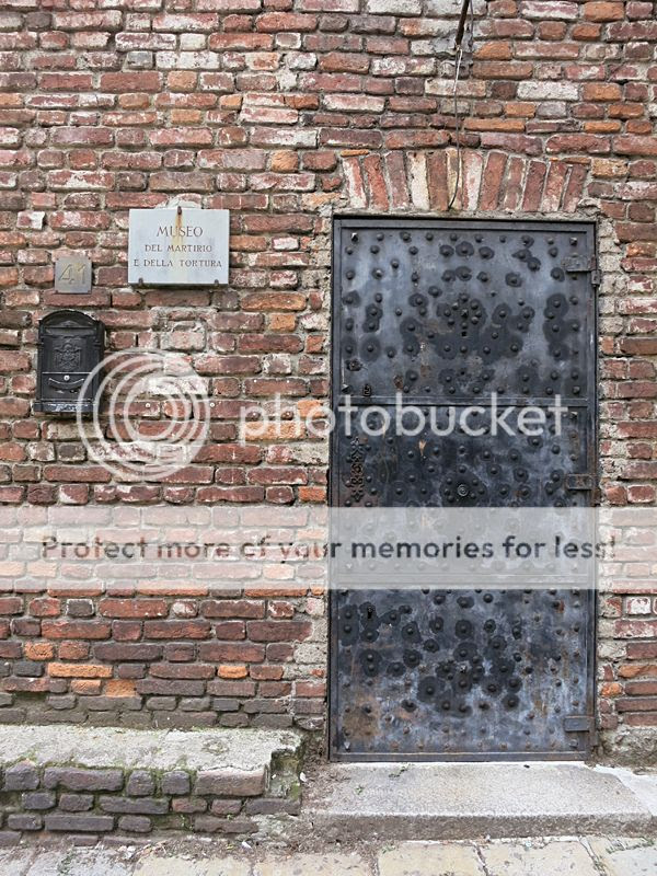 Базилика Сант-Амброджо