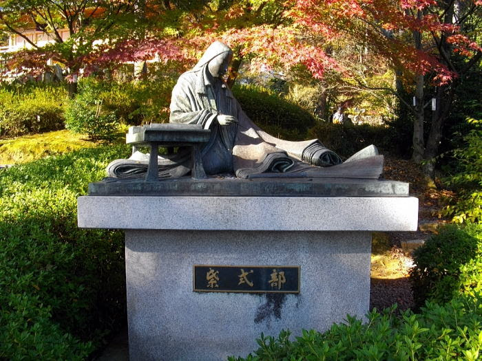 石山寺 紫式部像
