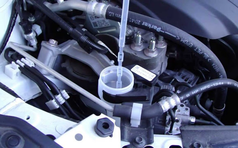 ウォッシャー液の補充は 水 でも大丈夫 ウォッシャー液の特徴まとめ 車の大辞典cacaca