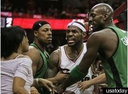 lebron james flexing
