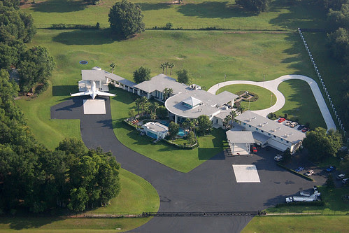 john travolta homes