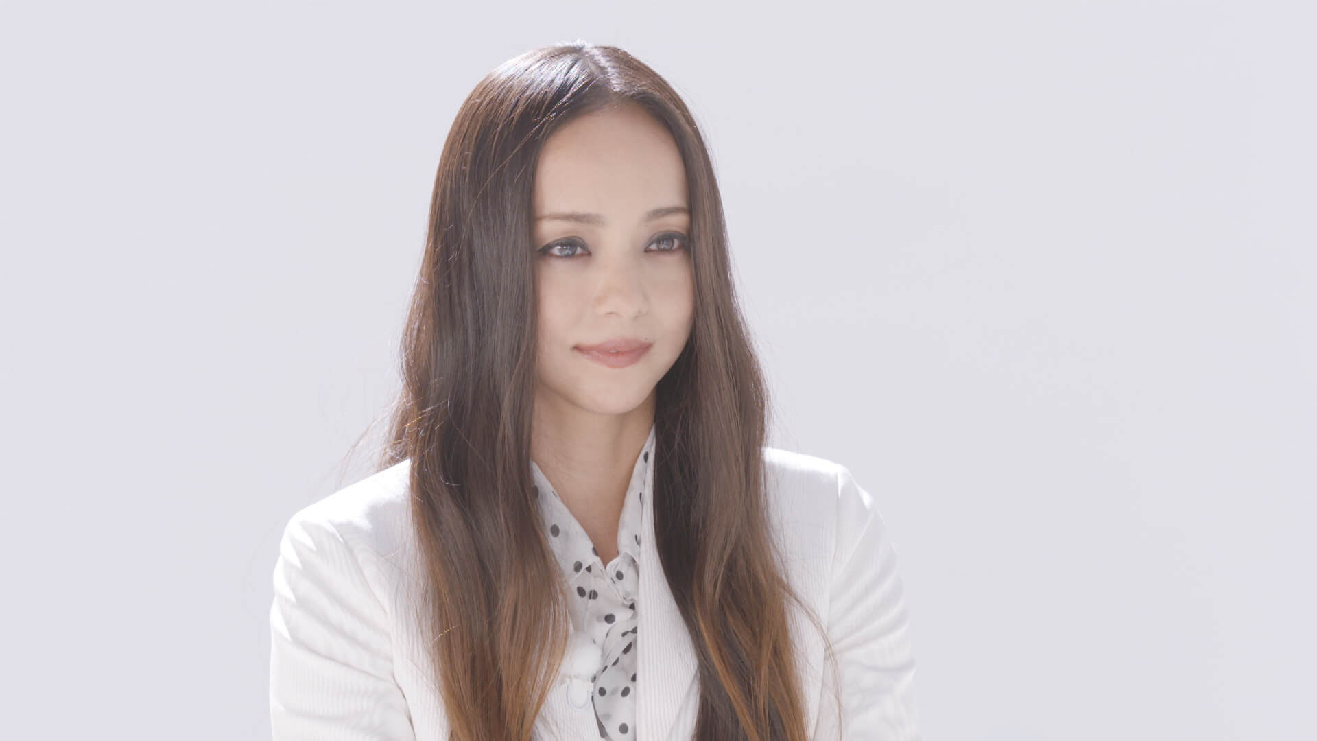 Hulu ファイナルツアー直前 に行った安室奈美恵ロングイタビューを独占配信 18 2 15 サテマガbi Online