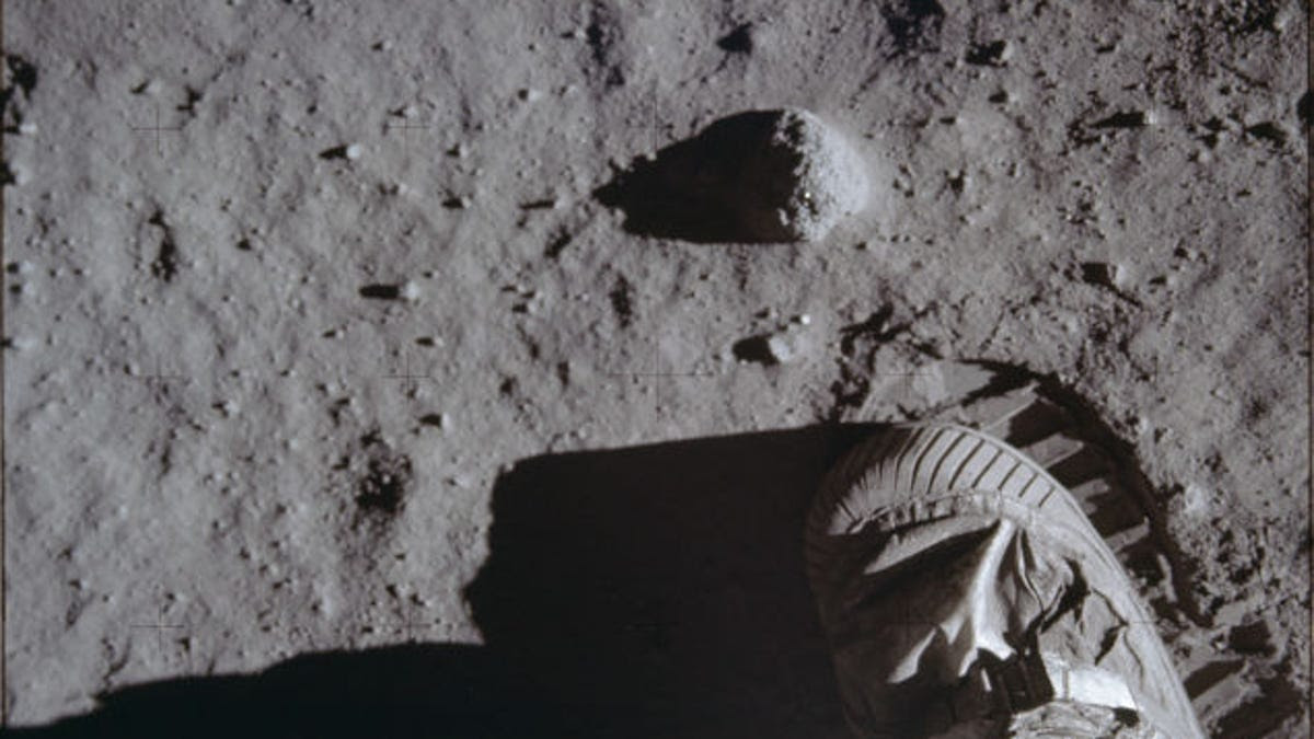 Rare photos reveal fascinating views of the Apollo 11 moon landing
