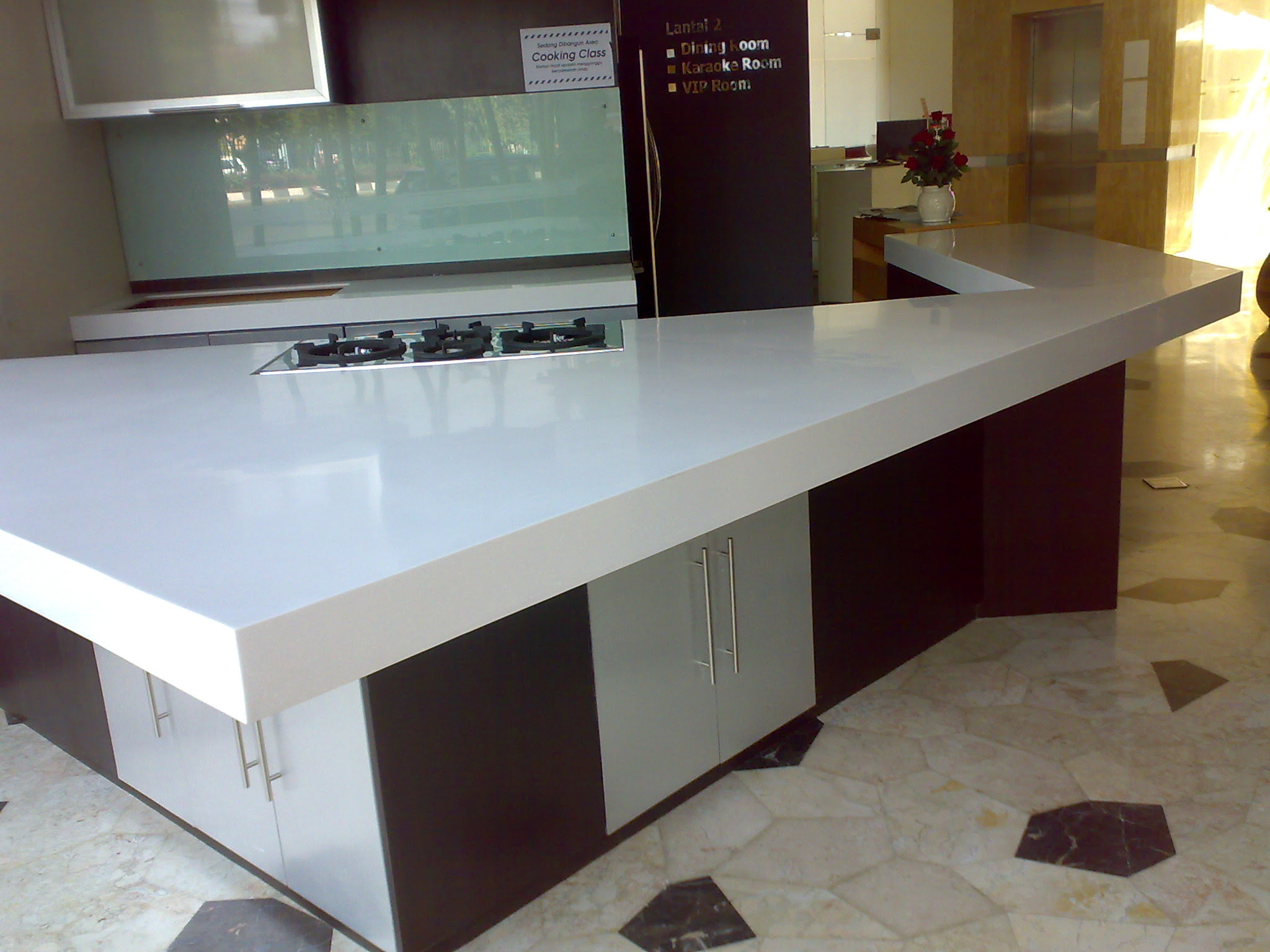19 Model Meja Dapur Minimalis Terbaru RUMAH IMPIAN 19 Model Meja Dapur Minimalis Terbaru RUMAH IMPIAN