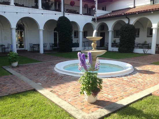 Photos of Courtyard at Crane, Jekyll Island