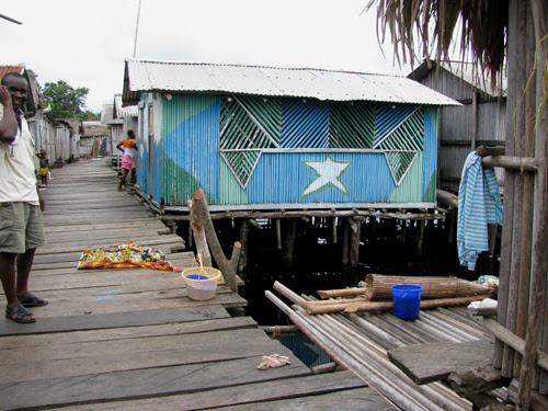 Nzema people also known every bit Ndenye or Apollonians Info For You NZEMA PEOPLE: THEIR UNIQUE KUNDUM/ABISSA FESTIVAL AND UNIQUE NZELEZU VILLAGE ON THE SURFACE OF Influenza A virus subtype H5N1 RIVER