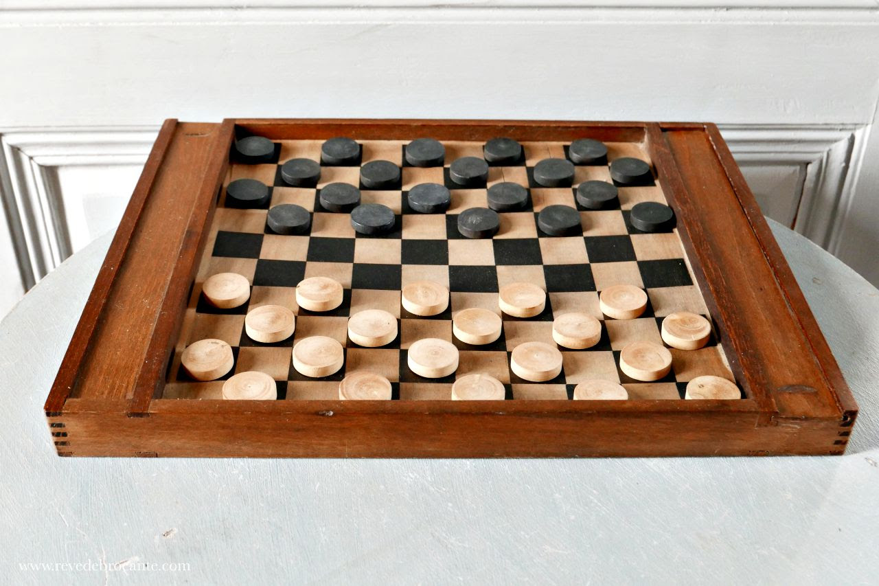 Jeu de dames ancien en bois R ve de Brocante Jeu de dames ancien en bois R ve de Brocante