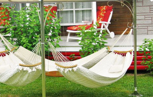 Triple Hammocks — Great Seating Solutions for ... | Outdoor Design Id…