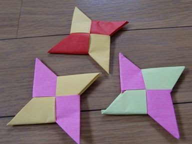 折り紙手裏剣 簡単手作りおもちゃの作り方 工作図鑑