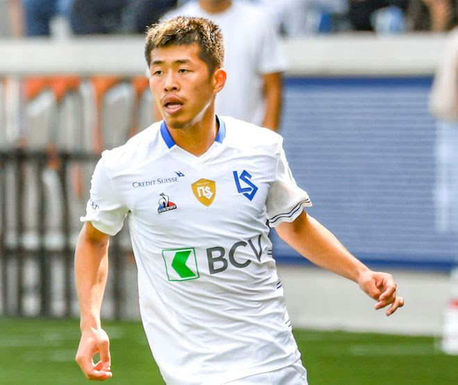 スイスで奮闘中の21歳mf鈴木冬一が語る 日本とのサッカーの違いや初の海外挑戦 Jリーグでは味わえない感覚でした インタビュー サッカーダイジェストweb
