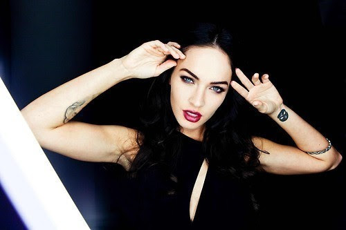 tattooed girl
