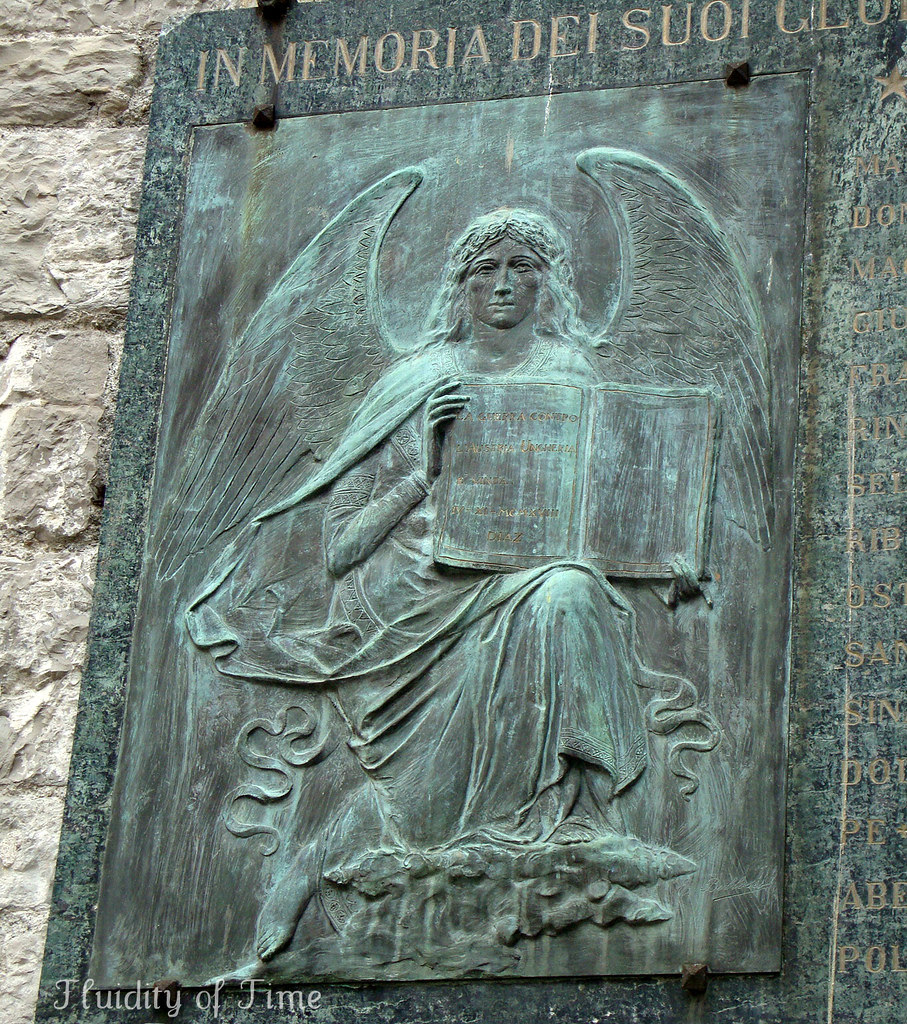 Bellagio chiesa ext plaque detail.jpg