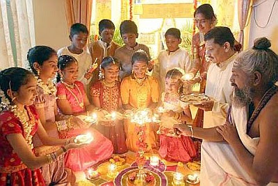 BAHASA MALAYSIA : PERAYAAN-PERAYAAN DI MALAYSIA: Deepavali