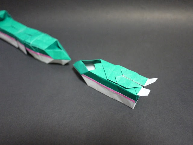 Calico S Origami Aquarium E5 はやぶさ E5 Hayabusa