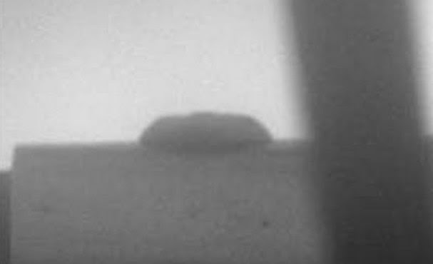 ¿Un colosal platillo volador en Marte en fotografía de NASA?
