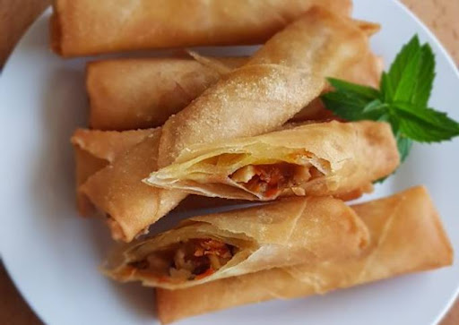 Step-by-Step Guide to Make Favorite Spring Rolls