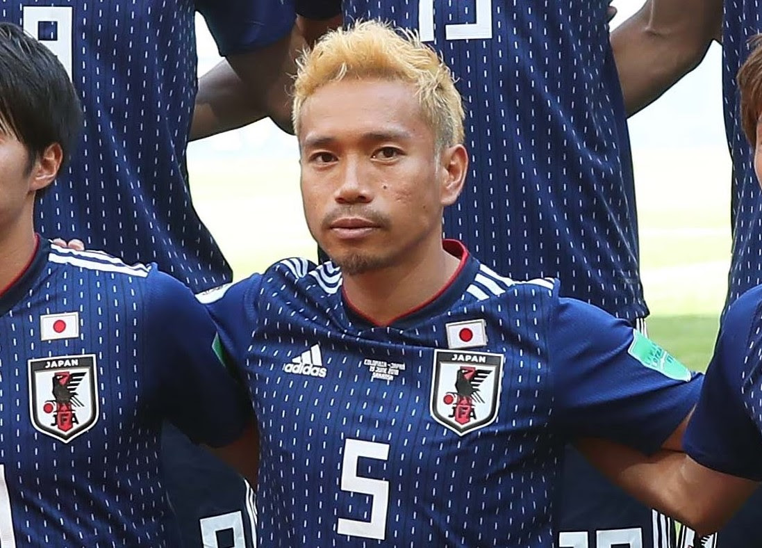 競技規則では長友は100 ハンドと言えないが 日本代表救われた サカノワ